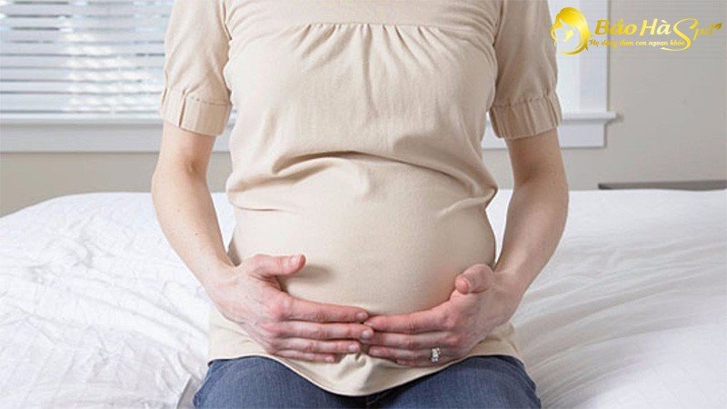 7 lý do bà bầu bị căng tức bụng dưới khi mang thai