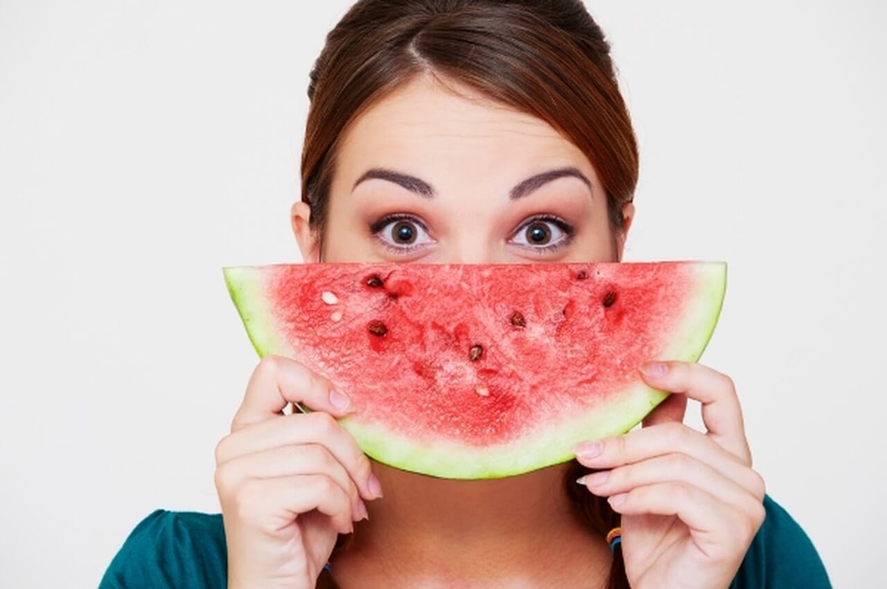 Bà bầu có nên ăn dưa hấu? 8 Lợi ích của dưa hấu với bà bầu