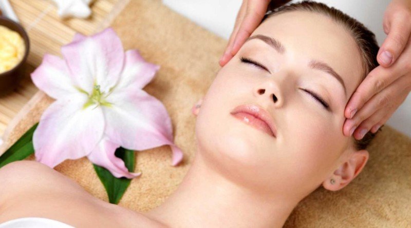 chăm sóc phụ nữ sau sinh