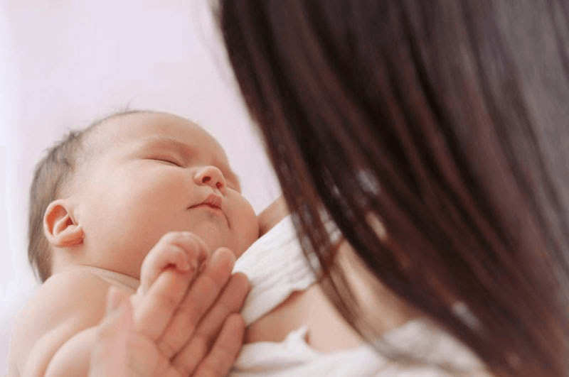 Cách hạ sốt cho trẻ sơ sinh 3 tháng tuổi tại nhà| Chăm sóc trẻ sơ sinh