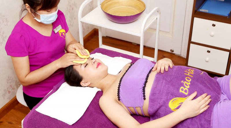 Massage trị đau lưng cho mẹ bầu có an toàn cho thai nhi không?