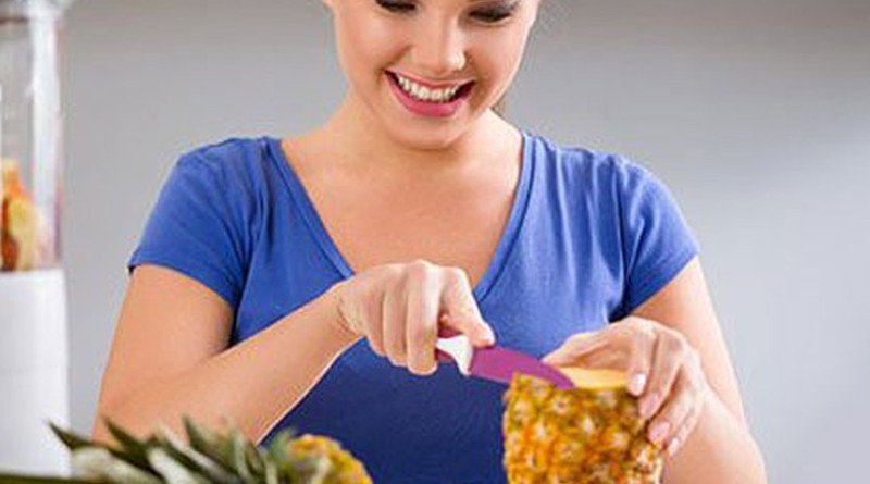 câu hỏi mẹ sau sinh có nên ăn dứa