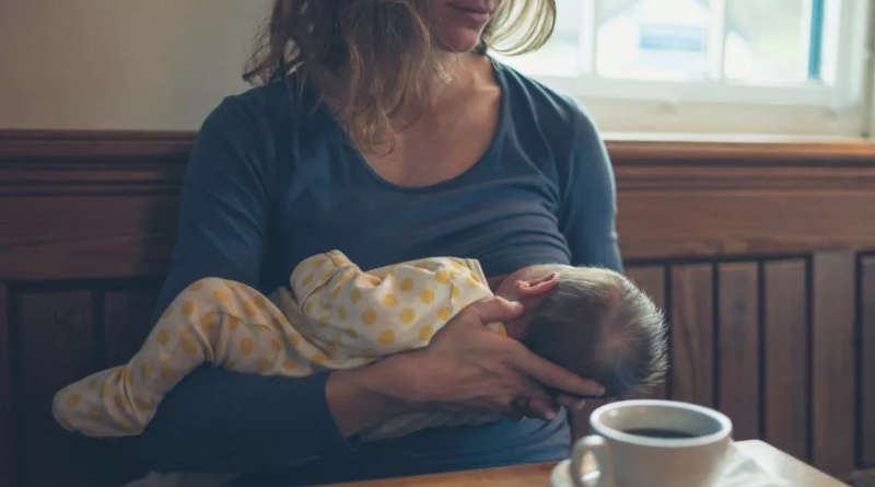 sau sinh uống cà phê có tốt không?